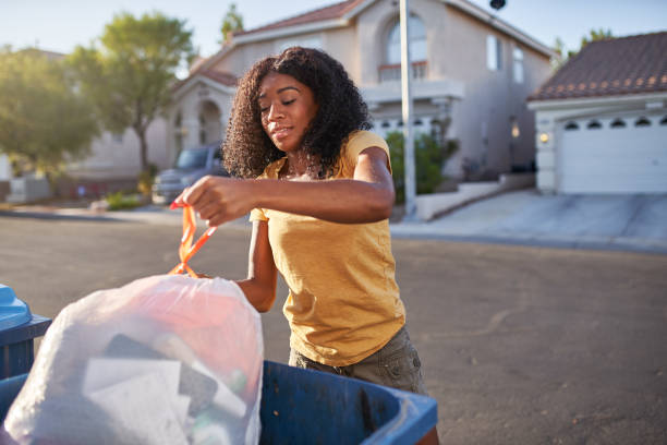 Best Professional Junk Removal  in Bonita Springs, FL